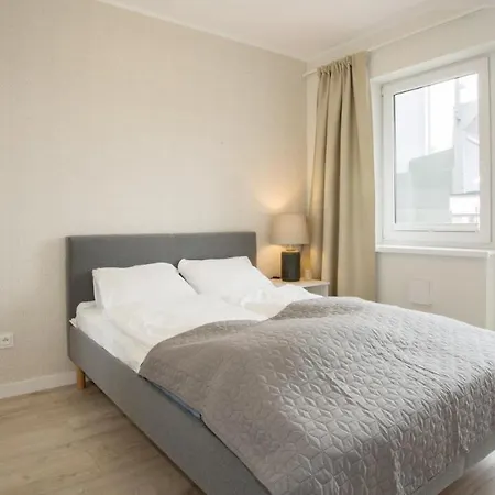 Nadmorski Klif Debina アパート