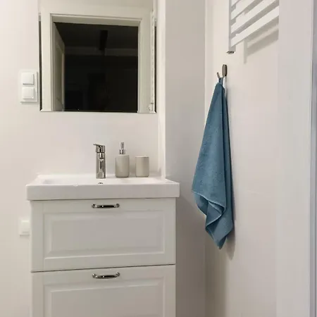 Nadmorski Klif Debina アパート